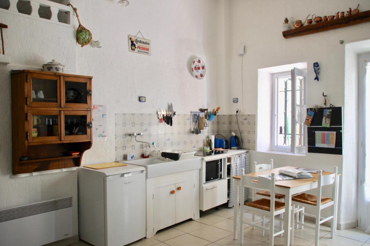 Ferienwohnung L'Oursinade Cassis Exterior foto